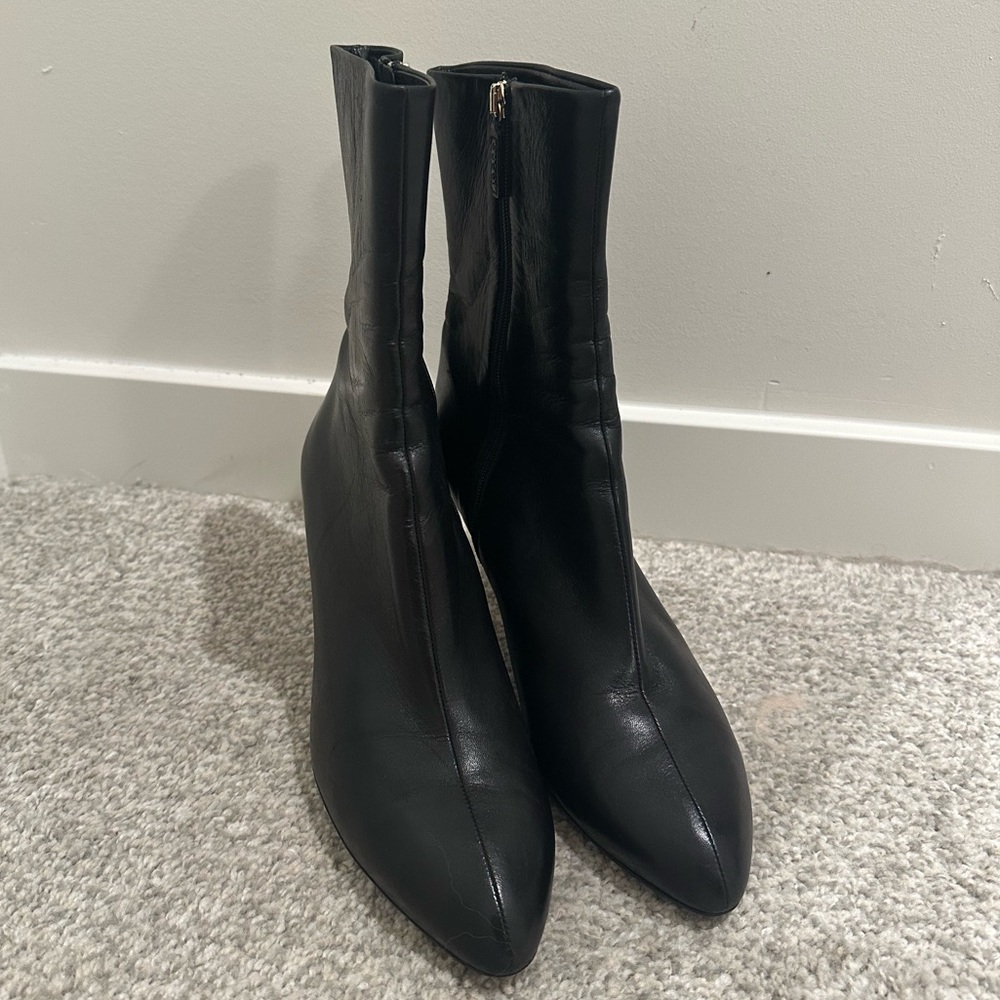 AUTHENTIC GUCCI 246688 BLACK LEATHER ZIP UP BOOTIES 100% FINE LEATHER